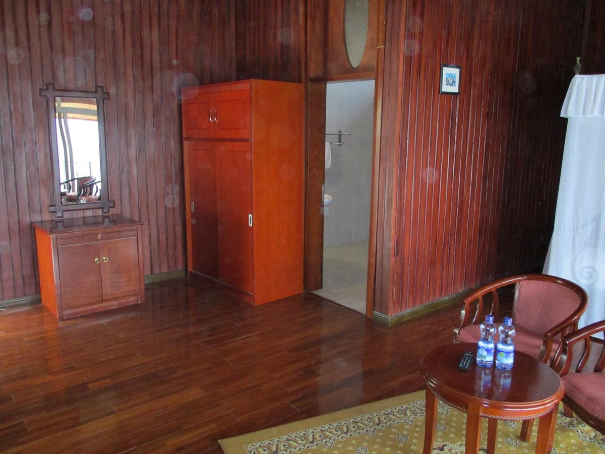 Asham Africa Hotel Bishoftu Buitenkant foto